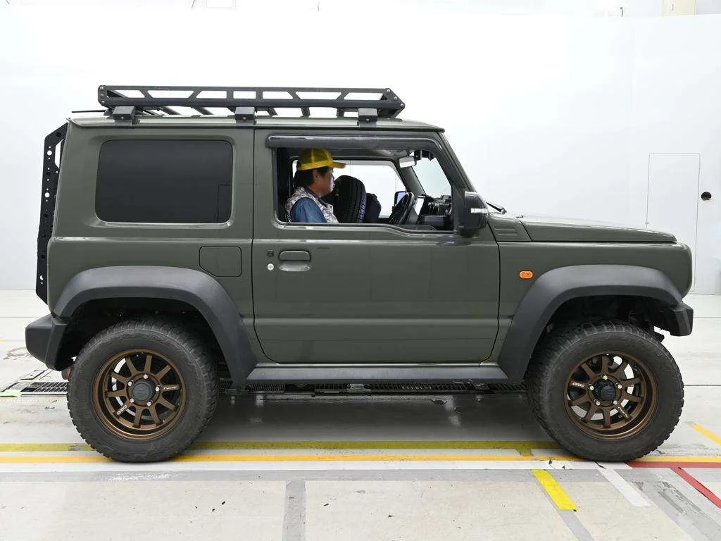 Suzuki Jimny Sierra JB74W 2020